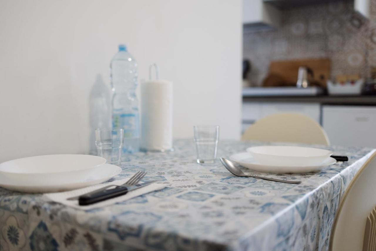Il Gattino Di Porto - Apt 1 - Monolocale Veranda Piscina インペリア エクステリア 写真